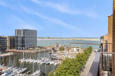 Woning Pieter Oosterhuisstraat 42 + 2PP Amsterdam