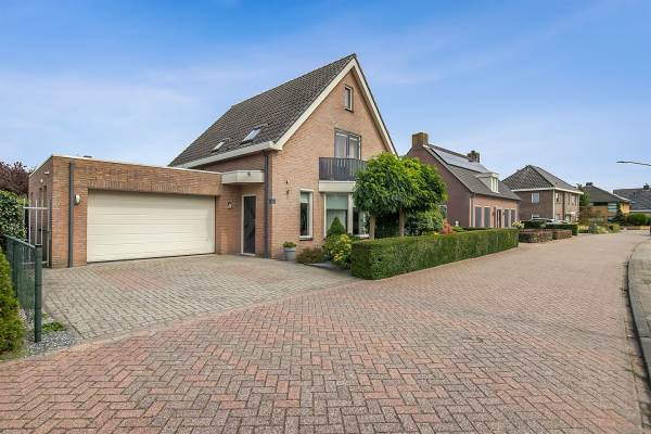 Woning Tijl Uilenspiegelstraat 15 Oosterhout (NB)