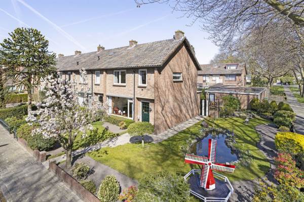 Woning Meidoornlaan 2 Hoevelaken