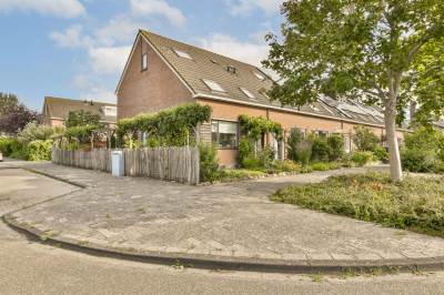 Woning Haya van Somerenstraat 48 Kudelstaart