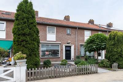 Woning Nicolaas Beetsstraat 38 Sliedrecht