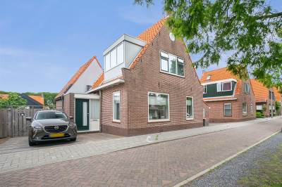 Woning Voorstraat 6 Roelofarendsveen