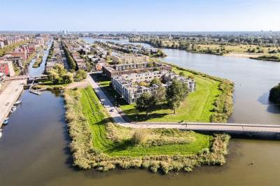 Woning Oeverzeggestraat 26 Amsterdam