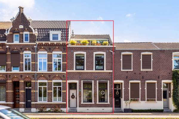 Woning Burgemeester van Rijnsingel 44 Venlo