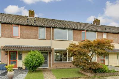 Woning Bartókstraat 15 Elst (GE)