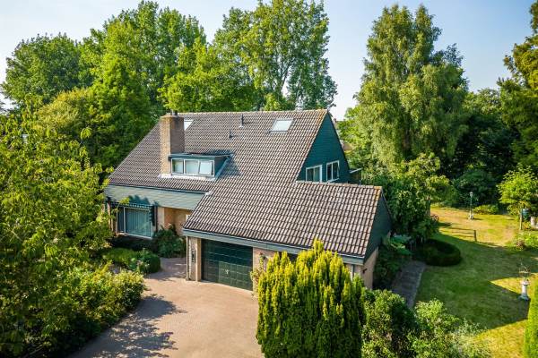 Woning Doude van Troostwijkstraat 58 Abcoude