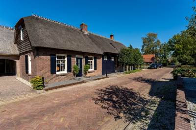 Woning Kerkstraat 26 Genderen