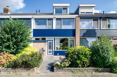 Woning Admiraal de Ruyterlaan 10 Hendrik-Ido-Ambacht
