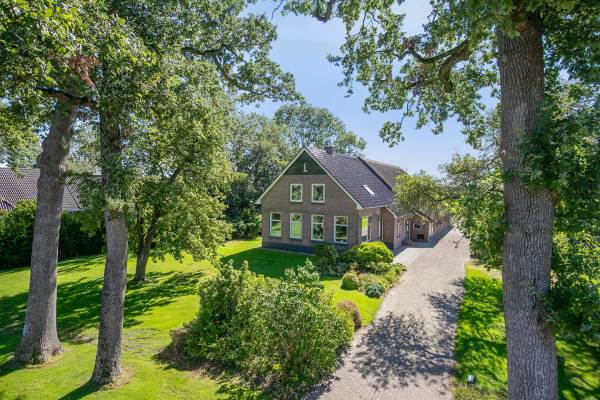 Woning Dorpsstraat 98 Nijeveen