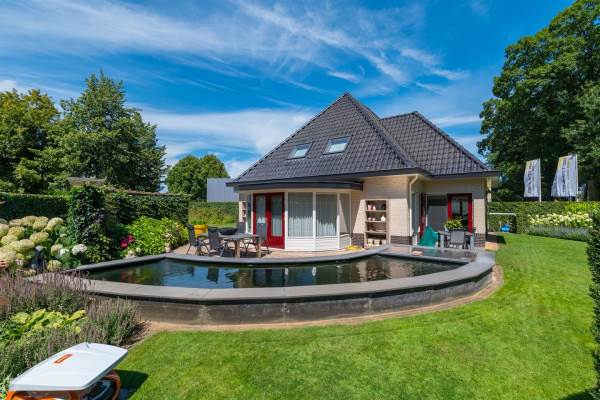 Woning Broekstraat 2 Aalten