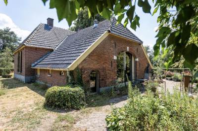 Woning Bennekerweg 4 Neede
