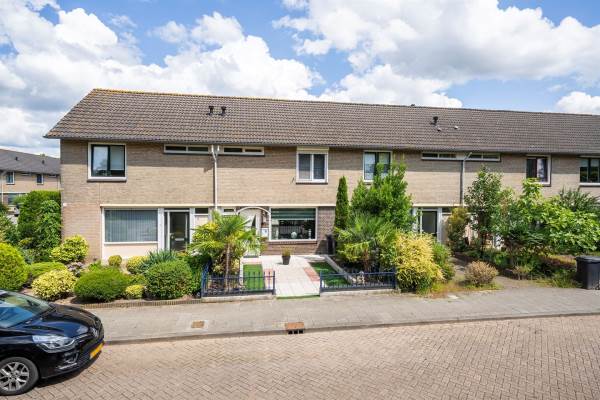 Woning Van Rooylaan 15 Etten-Leur