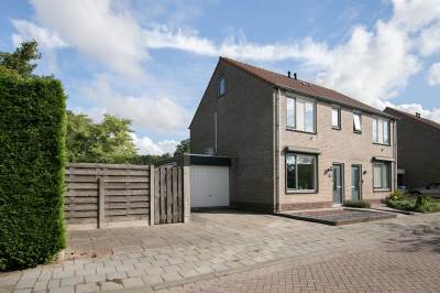 Woning Bolwerk 74 Sas van Gent
