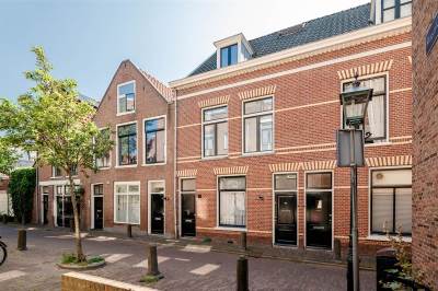 Woning Magdalenastraat 16Rood Haarlem