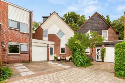 Woning van Meeuwenstraat 34 Spaarndam