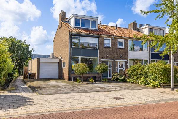 Woning Meerlaan 140 Hillegom