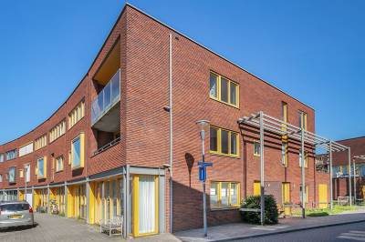 Woning John Lennonstraat 1 Lent