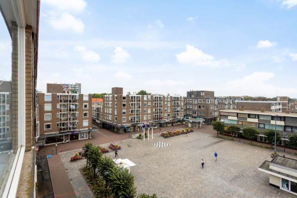 Woning Loosduinse Hoofdplein 251 Den Haag