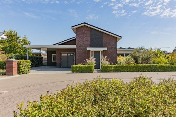 Woning Erve Roolsboer 15 Weerselo