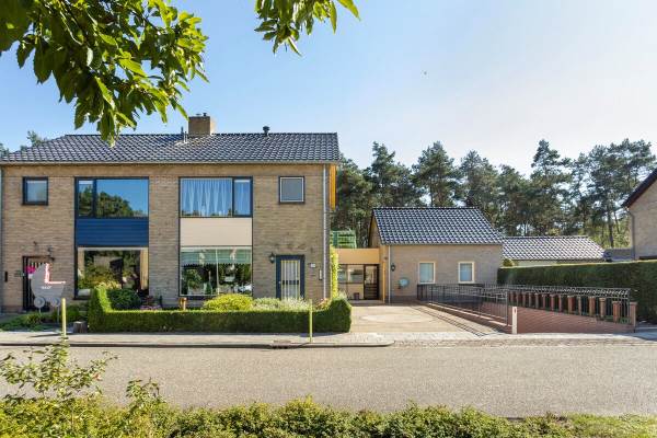 Woning Wolweg 120 Stroe