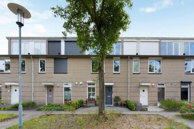 Woning Annie Romeinplein 34 Rijen