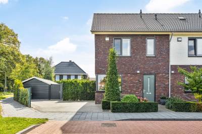 Woning Van Lunterenstraat 61 Almelo