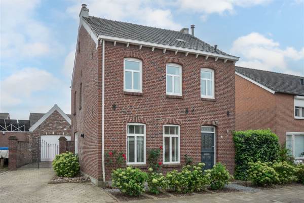 Woning Oude Baan 41 Buchten