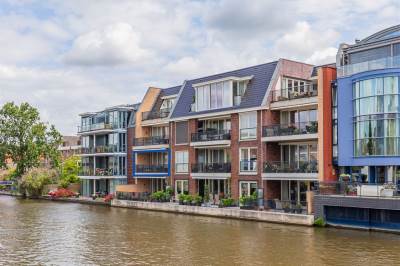Woning Raadhuisstraat 185 Alphen aan den Rijn