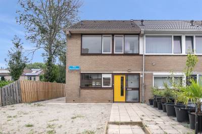 Woning Titus Brandsmapad 29 Hoogvliet Rotterdam