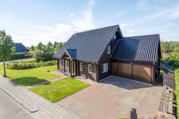 Woning Túnmelt 1 Buitenpost