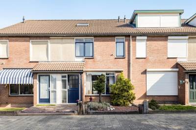 Woning Charlotte Köhlerstraat 85 Hengelo (OV)