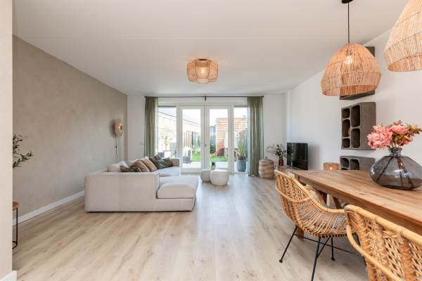 Woning Robert Hofstadterstraat 11 Almere