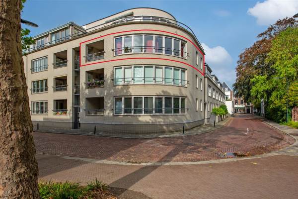 Woning Raadhuisstraat 19 Voorburg