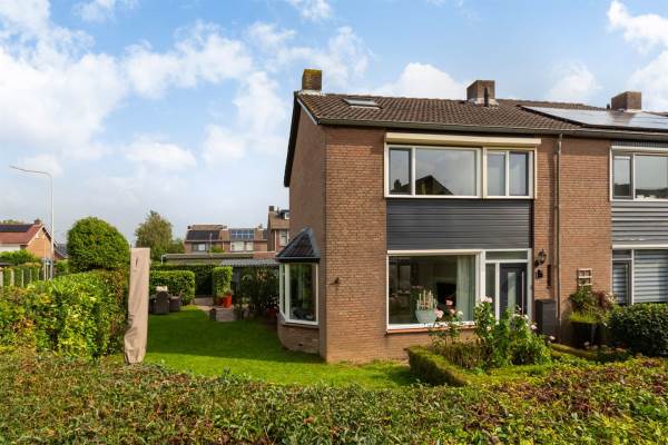 Woning Prins Willem-Alexandersingel 75 Beesd