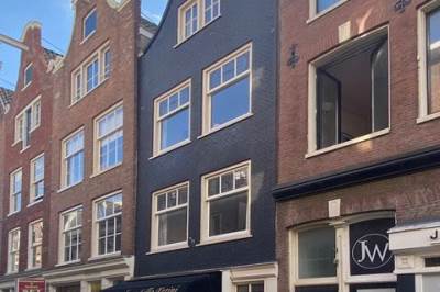 Woning Tweede Anjeliersdwarsstraat 6B Amsterdam