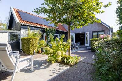Woning Voorhuisstraat 13 Dirkshorn