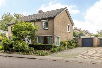 Woning Burg. Smeetsstraat 37 Munstergeleen