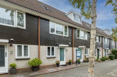 Woning Joke Smitstraat 6 Alphen aan den Rijn