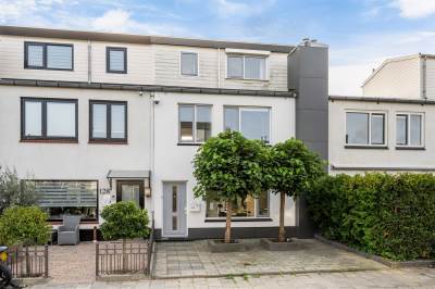 Woning Madoerastraat 126 Vlaardingen