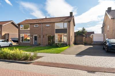 Woning Burgemeester van der Lelystraat 85 Woudrichem