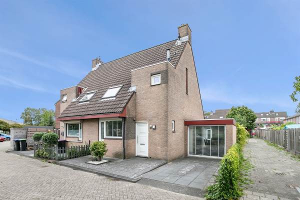 Woning Mintdonk 11 Spijkenisse