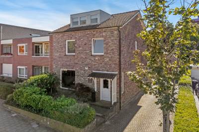 Woning Wilhelminastraat 100 Hoensbroek