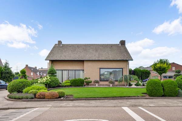 Woning Maasstraat 2 Kessel