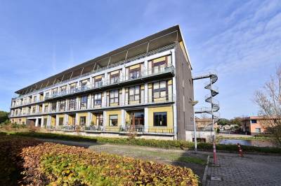 Woning Ambonlaan 11 Huizen