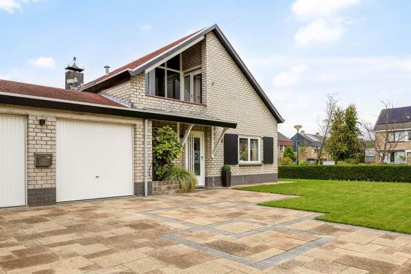 Woning Zomerland 2 Zevenbergen