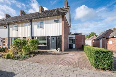 Woning Salmstraat 11 Uden