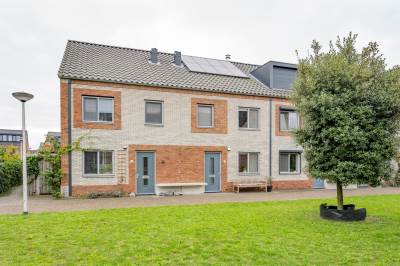 Woning Wout van Vliethof 11 Weesp