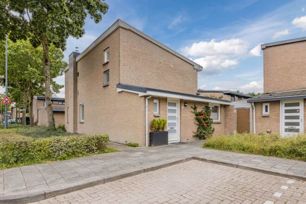 Woning Vlierlaan 140 Oosterhout (NB)