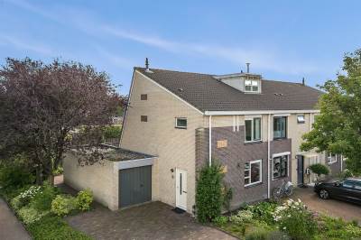 Woning Saturnusstraat 8 Assen