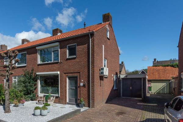 Woning Jasmijnstraat 11 Beneden-Leeuwen
